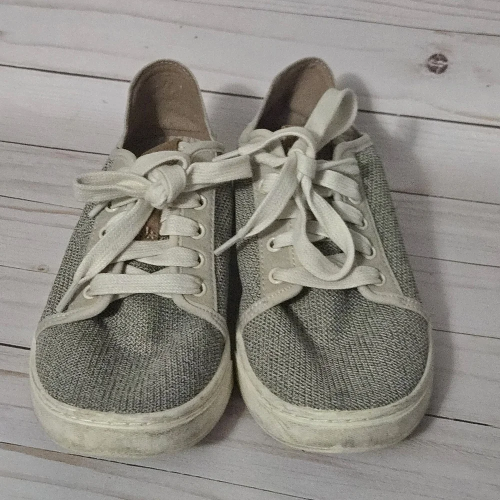 OluKai size only